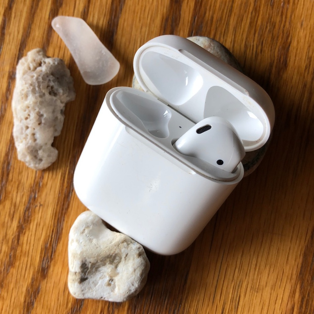 AirPods Gen 2 - RIGHT